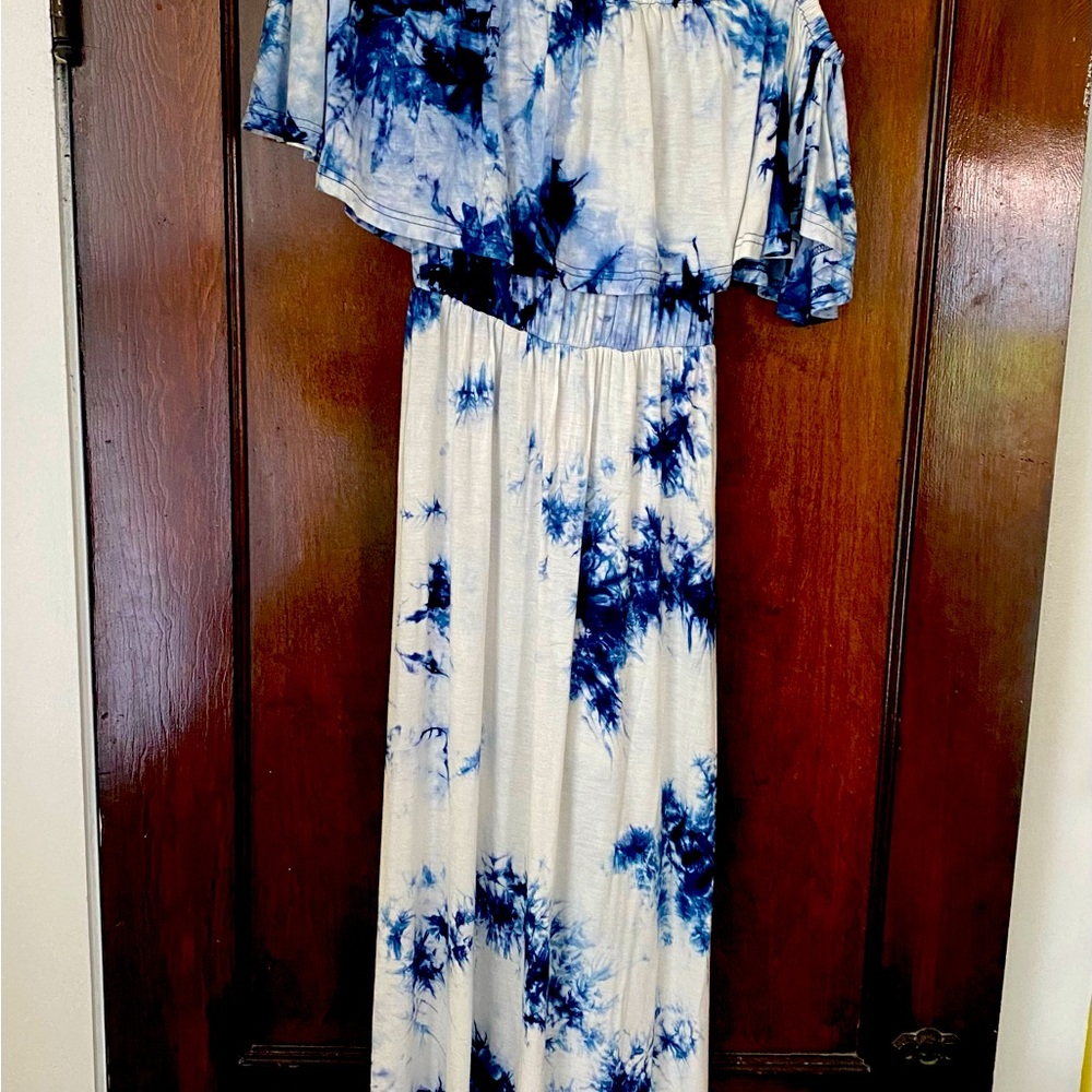XL ✌️BOHO OFF THE SHOULDER Tie Dye dress with pockets and side slits✌️